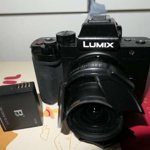 Panasonic Lumix DC-G100D