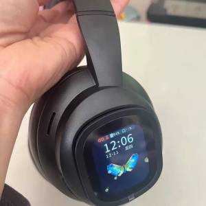 HYUNDAI頭戴式藍牙耳機帶屏幕，HIFI音質雙通道大喇叭，雙耳電話同傳譯