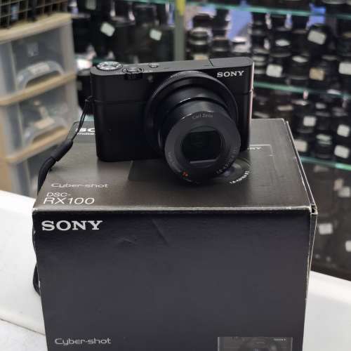 SONY CYBER-SHOT DSC-RX100 FULL SET 95% NEW