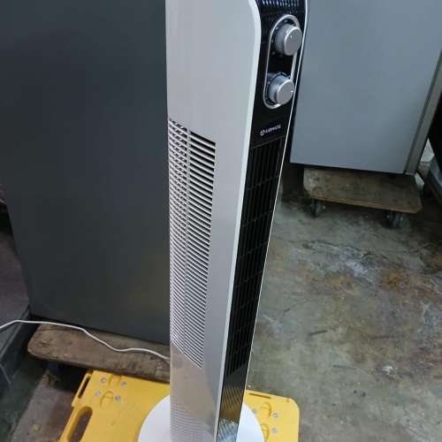 9成新AIRMATE 艾美特直立式風扇