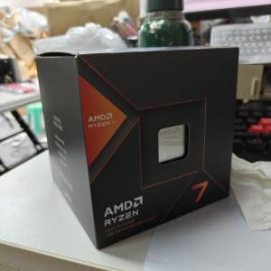 Amd Ryzen 7 8700G BOX (內置超強顯卡780M)