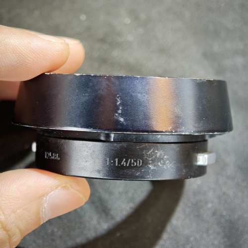 leica 50 徠卡 leitz 12586 50/1.4  lens hood 罩 看實物圖