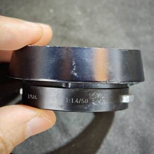 leica 50 徠卡 leitz 12586 50/1.4  lens hood 罩 看實物圖