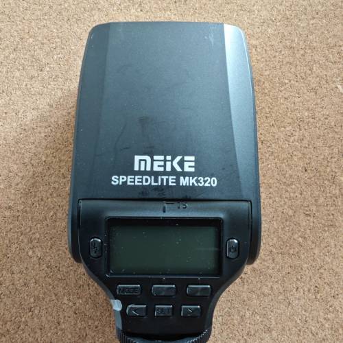 Meike (Olympus m43相機) 閃光燈
