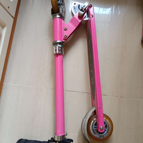 Micro Sprite 兒童滑板車