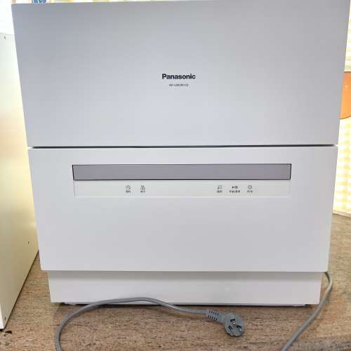 Panasonic松下洗碗機NP-UW5PH1D大陸版電制要用轉換插，100%操作正常，新淨，粉嶺交收