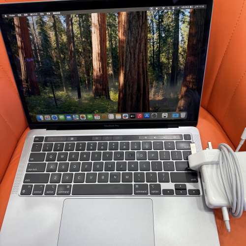 99%New Apple MacBook Pro 13吋 2020年 M1  16+256GB 太空灰色 香港行貨 有配件 首...