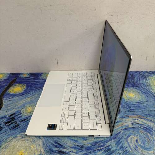 (超輕超薄Samsung文書機🔥）Samsung Galaxy i7-1135G7/16GB Ram/1TB SSD /超薄邊框...