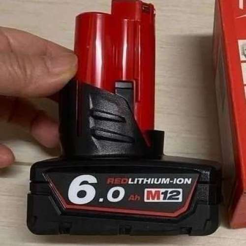 (全新有盒) Milwaukee M12 FUELTM電鑽 , 3.0Ah 鋰電池 及充電器 , 各一件