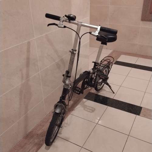 舊 Dahon ecosmo 成人/中童單車一部 ，14吋，單速，可摺。