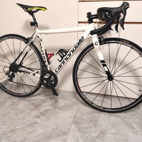 Cannondale 公路車 | 鋁架碳叉 | Shimano Dura-Ace & Ultegra 22速套件 | Mavic 鋁...