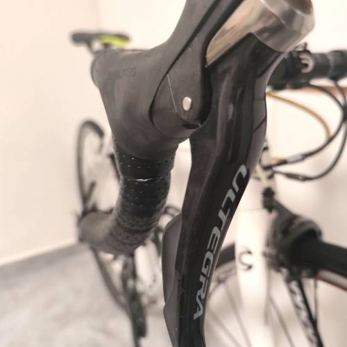 Cannondale 公路車 | 鋁架碳叉 | Shimano Dura-Ace & Ultegra 22速套件 | Mavic 鋁...