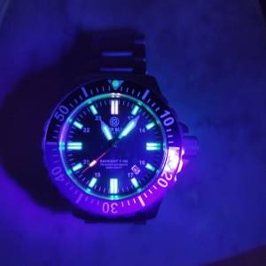 Deep blue 美國 t100 batman 氚氣燈500米潛水錶
