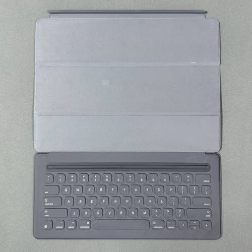 90% New Apple Smart Keyboard for iPad Pro 12.9 inch Gen 1 2015 / Gen 2 2017