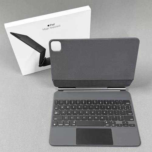 Apple Magic Keyboard for iPad Pro 11 inch / iPad Air Gen 4 Gen 5 M2 M3 M4