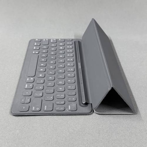 Apple iPad Smart Keyboard for iPad 7 8 9 / iPad Air Gen 3 / iPad Pro 10.5