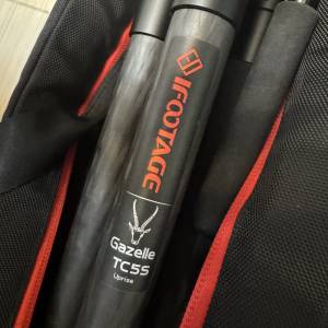 Ifootage TC5S 碳纖腳 連 Manfrotto 701HDV Video Head