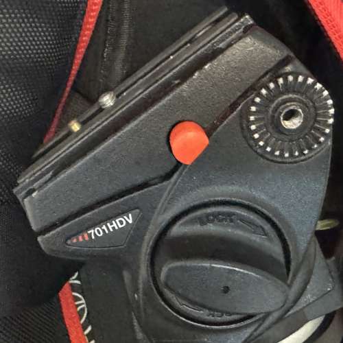 Ifootage TC5S 碳纖腳 連 Manfrotto 701HDV Video Head