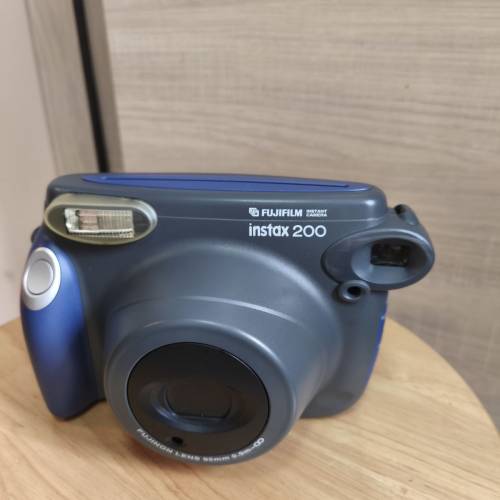 FUJIFILM  instax200
