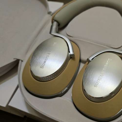Bowers & Wilkins B&W PX8 Noise Cancelling Headphones B&W Px8 旗艦級主動降噪無...