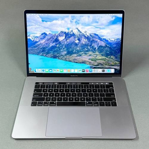 Apple MacBook Pro 2018 15-inch i9-8950HK 2.9Ghz 16GB Ram 512GB SSD