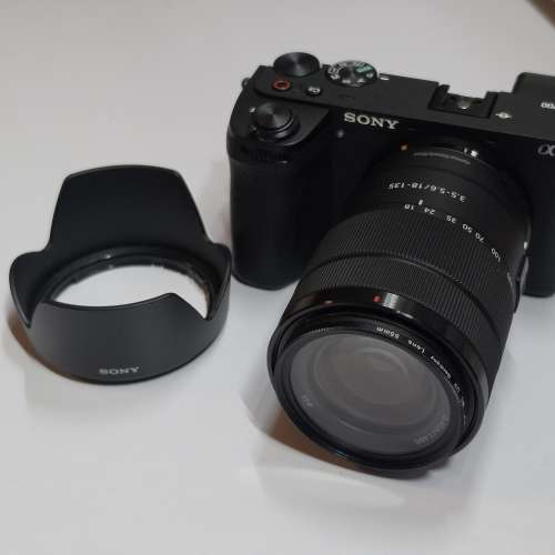 SONY &alpha;6700 連18-135mm 無反相機鏡頭套裝
