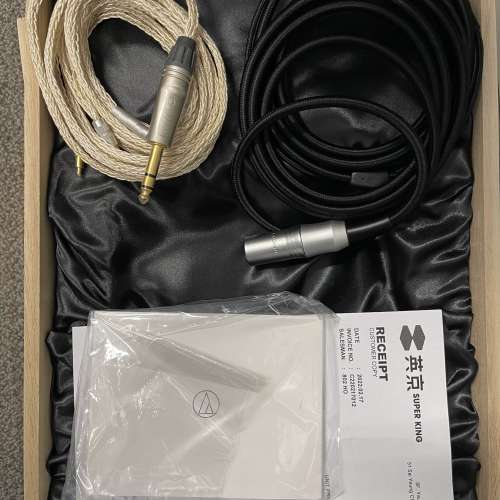 清場出售日本製Audio-Technica ATH-AWKT 黑檀旗艦耳機