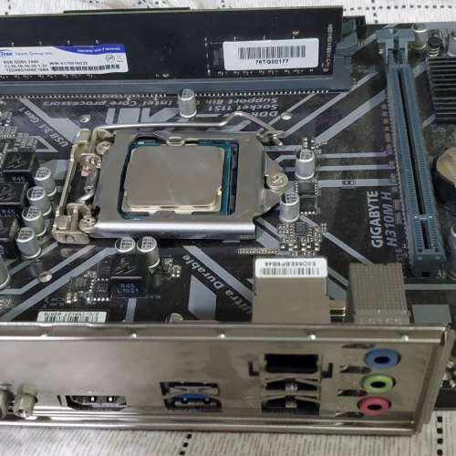 Intel Core i3-8100 cpu + Gigabyte GA-H310M-H mATX + Team 8GB DDR4-2400 ram