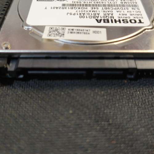 TOSHIBA 1TB 2.5吋硬碟