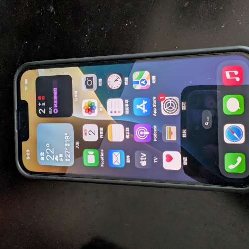 80% new iphone 13 128g brown
