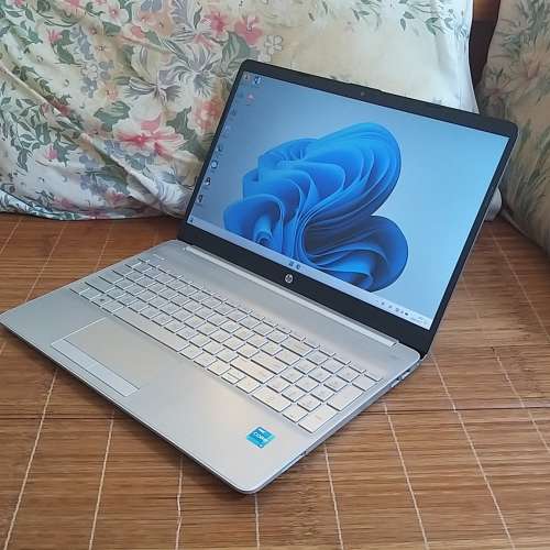 HP 15s-du3048TU