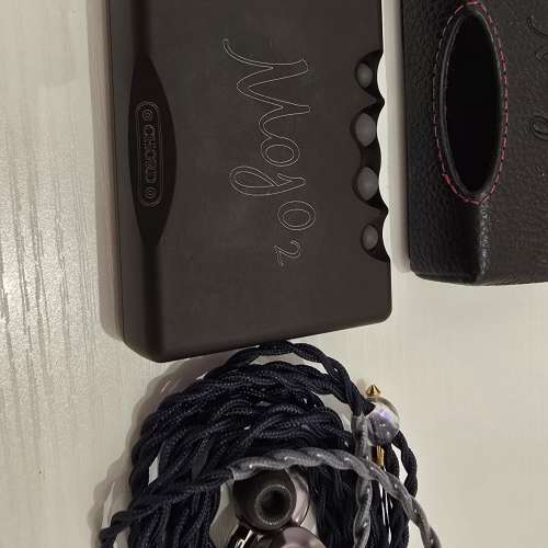 Mojo2 with case and DDhifi 4.4mm adapter