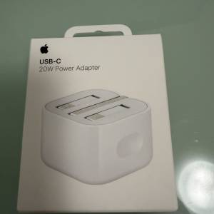 Apple 20W USB-C 電源轉換器 (全新）