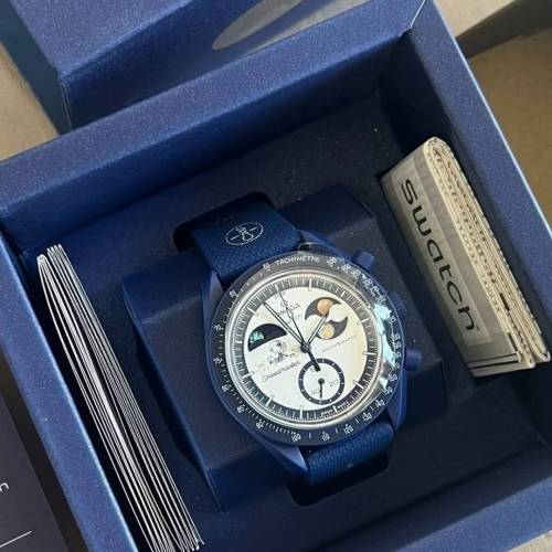 Omega x Swatch MoonShine Gold 8月限定版手錶