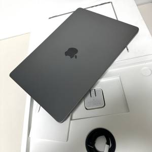 MacBook Air 15&lsquo;&rsquo;吋 M2 24Gram 2TBssd 2023蘋果設計Ai文書型space gray手提電腦全套