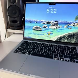 95%新～港版13吋M4 Macbook air  512g ssd 24g ram 有保到9月尾