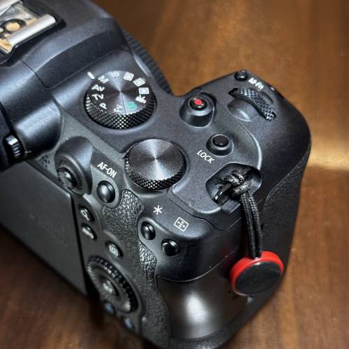Canon EOS R6 相機 90%new 4原廠電池+金屬底座