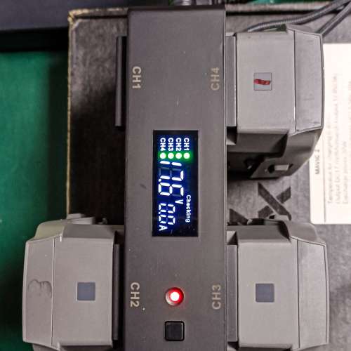 DJI Mavic 2 Pro Drone 三粒電池 35次內 + DJI Mavic 2多功能充電器 95% NEW