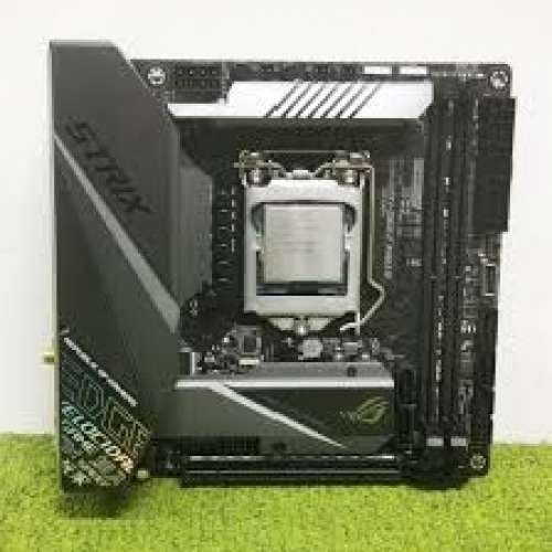ROG STRIX Z390-I GAMING ITX + intel i5 9500