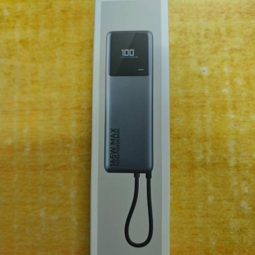 全新未開封 Xiaomi 小米 自帶線行動電源 10000 165W 尿袋 流動充電器 香港行貨 1年保...
