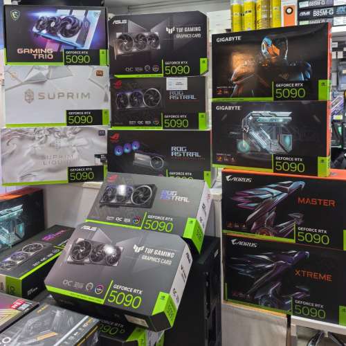 RTX 5090 ASUS MSI GIGABYTE ASTRAL TUF SUPRIM MASTER 現貨發售