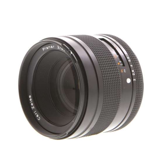 Contax 645 80mm f2 lens