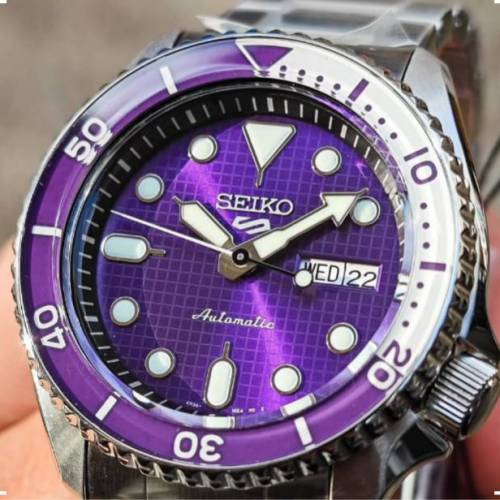 Seiko紫色錶 紫錶 精工錶 手錶 限量版SRPM11K1 香港行貨 全新現貨 $4200 包順豐運費...