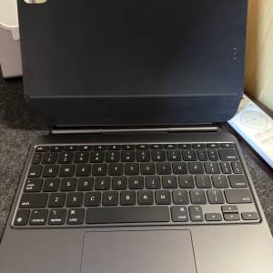 99.9% New M4 M5 iPad Pro 11 Magic Keyboard