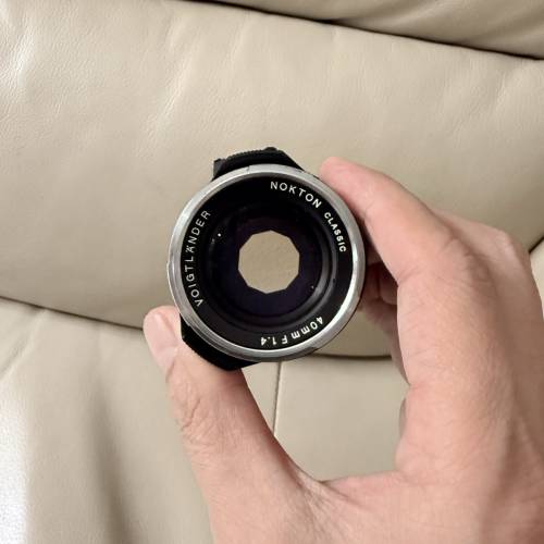 平放：福倫達voigtlander nokton classic 40mm 1.4 M mount
