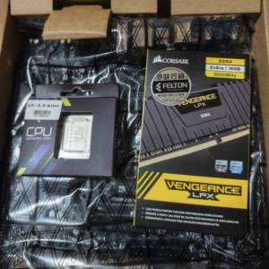 有單有盒全新主板+散熱

+ram+CPU+機箱風扇+電源