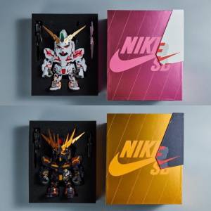 QMSV限量聯名 NIKE SB 獨角獸 1&2號機 20CM (3號菲尼克斯已售)