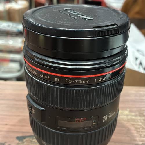 Canon zoom lens EF 28-70mm/2.8L