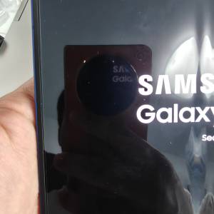 9成新歐洲版galaxy fold 7 512gb 藍色