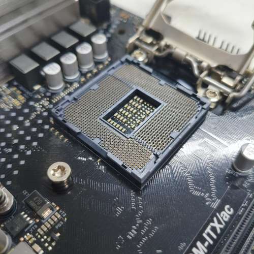 ASRock B460M-ITX 主機板